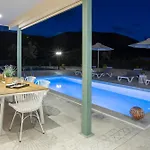Valley House