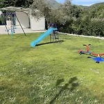 Valley House Nyaraló