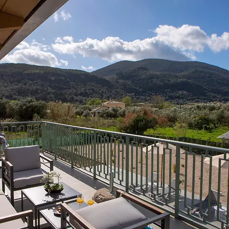 Valley House *